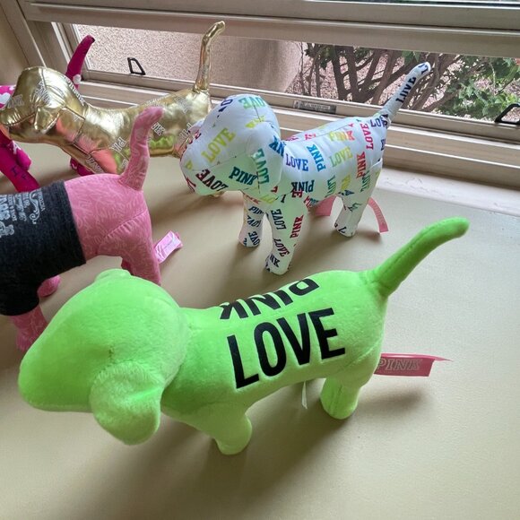 Victoria's Secret Pink Dogs Set of 6 Stuffed - Picture 6 of 6